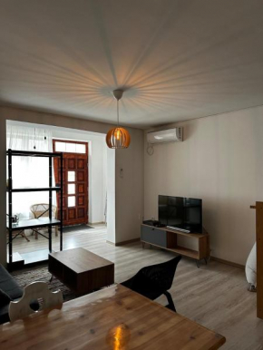 Cityscape Cozy An Urban Retreat